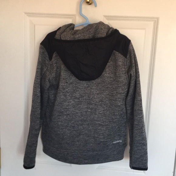 Umbro Boys Jacket. Excellent shape! - Picture 3 of 3